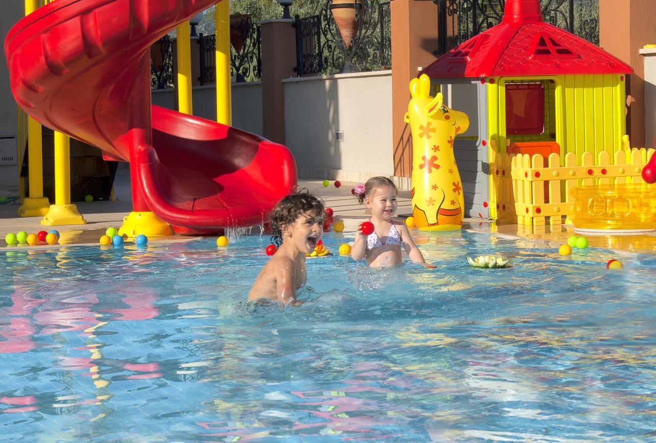 Asmira Royal Hotel Gumuldur Εξωτερικό φωτογραφία